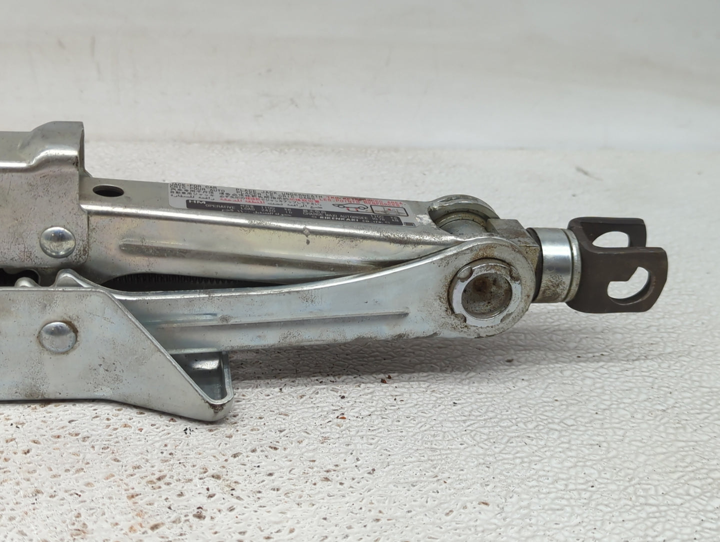 2008 Honda Accord Spare Scissor Car Jack - Oemusedautoparts1.com