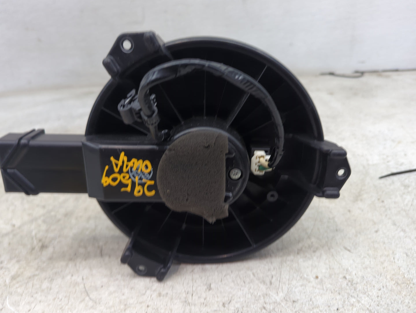 2012-2013 Honda Civic Heater AC Blower Motor Fits Fits 2012 2013 OEM Used Auto Parts - Oemusedautoparts1.com