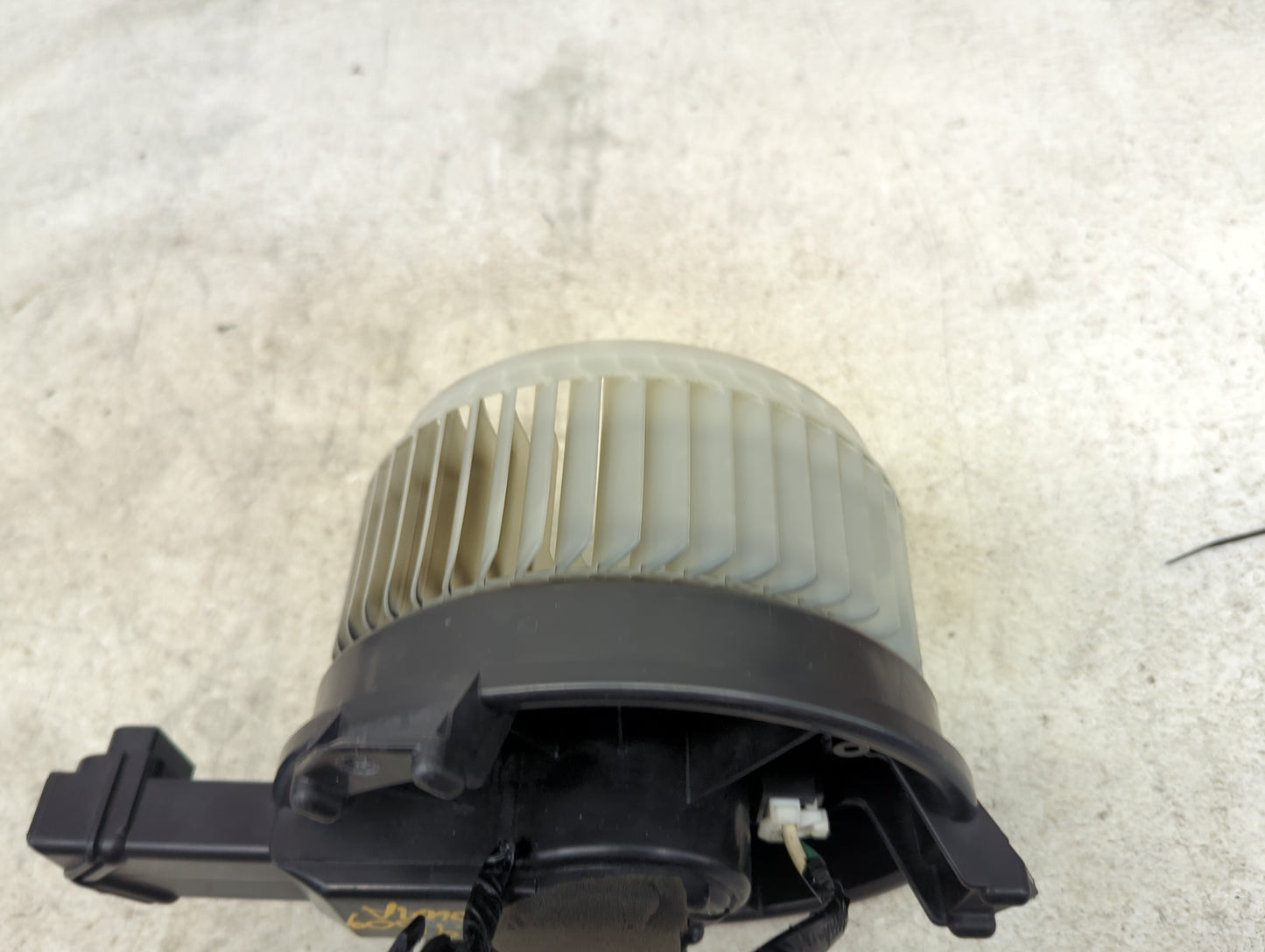 2012-2013 Honda Civic Heater AC Blower Motor Fits Fits 2012 2013 OEM Used Auto Parts - Oemusedautoparts1.com