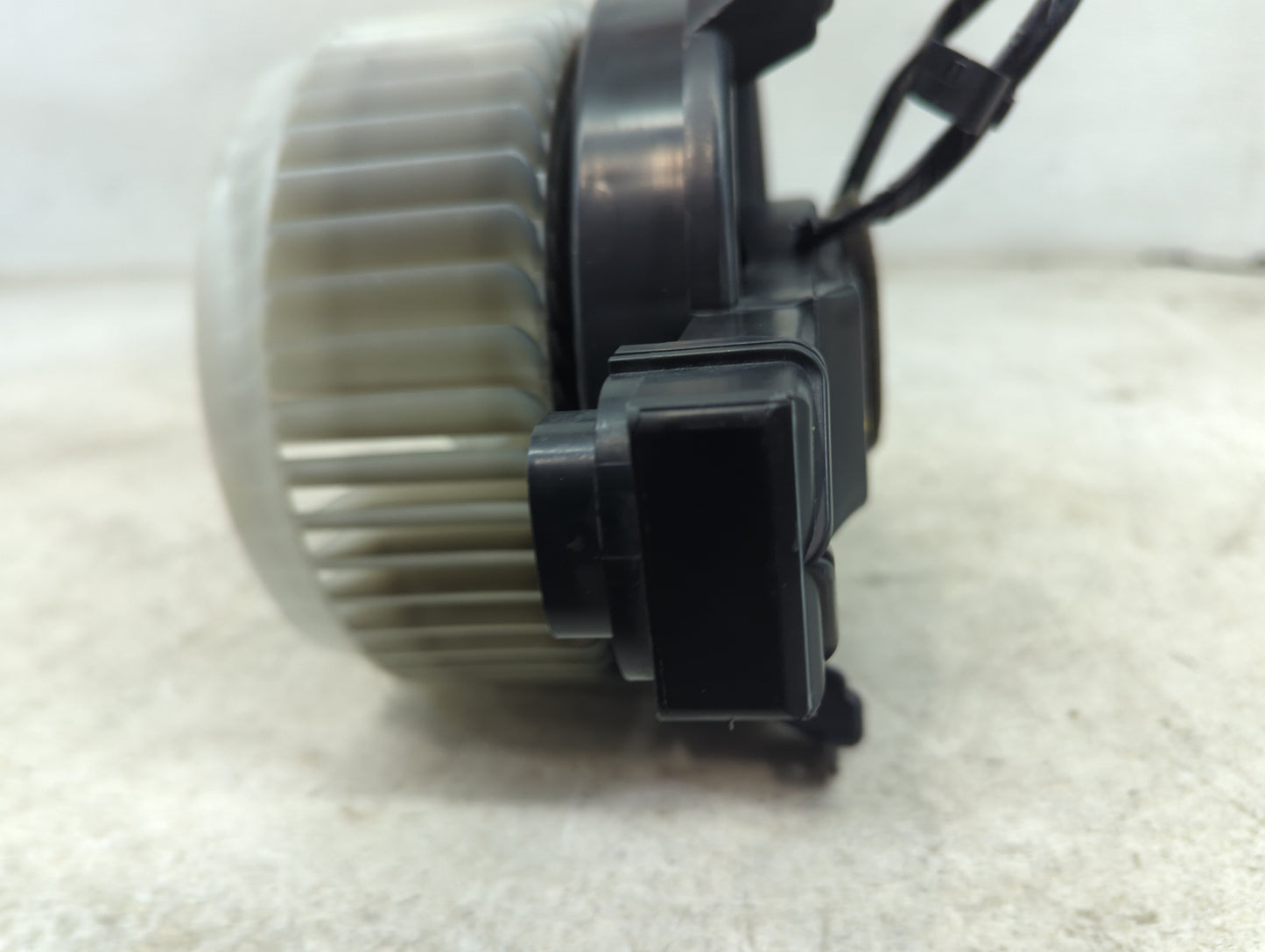 2012-2013 Honda Civic Heater AC Blower Motor Fits Fits 2012 2013 OEM Used Auto Parts - Oemusedautoparts1.com