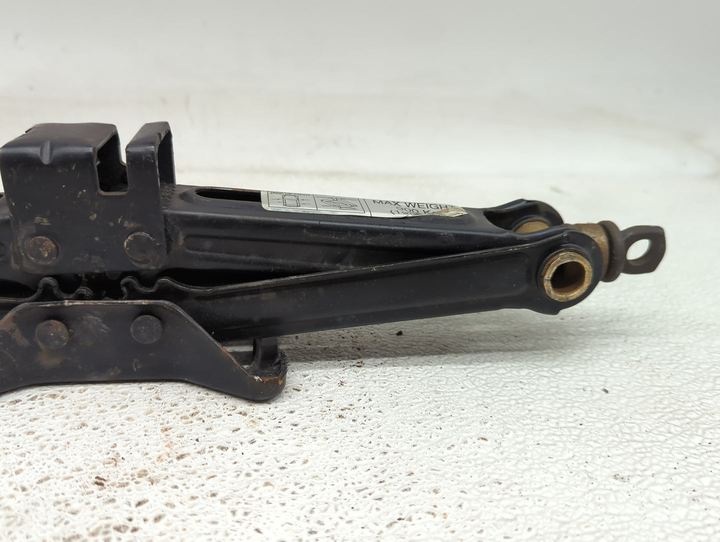 2010 Honda Civic Spare Scissor Car Jack 878536 - Oemusedautoparts1.com
