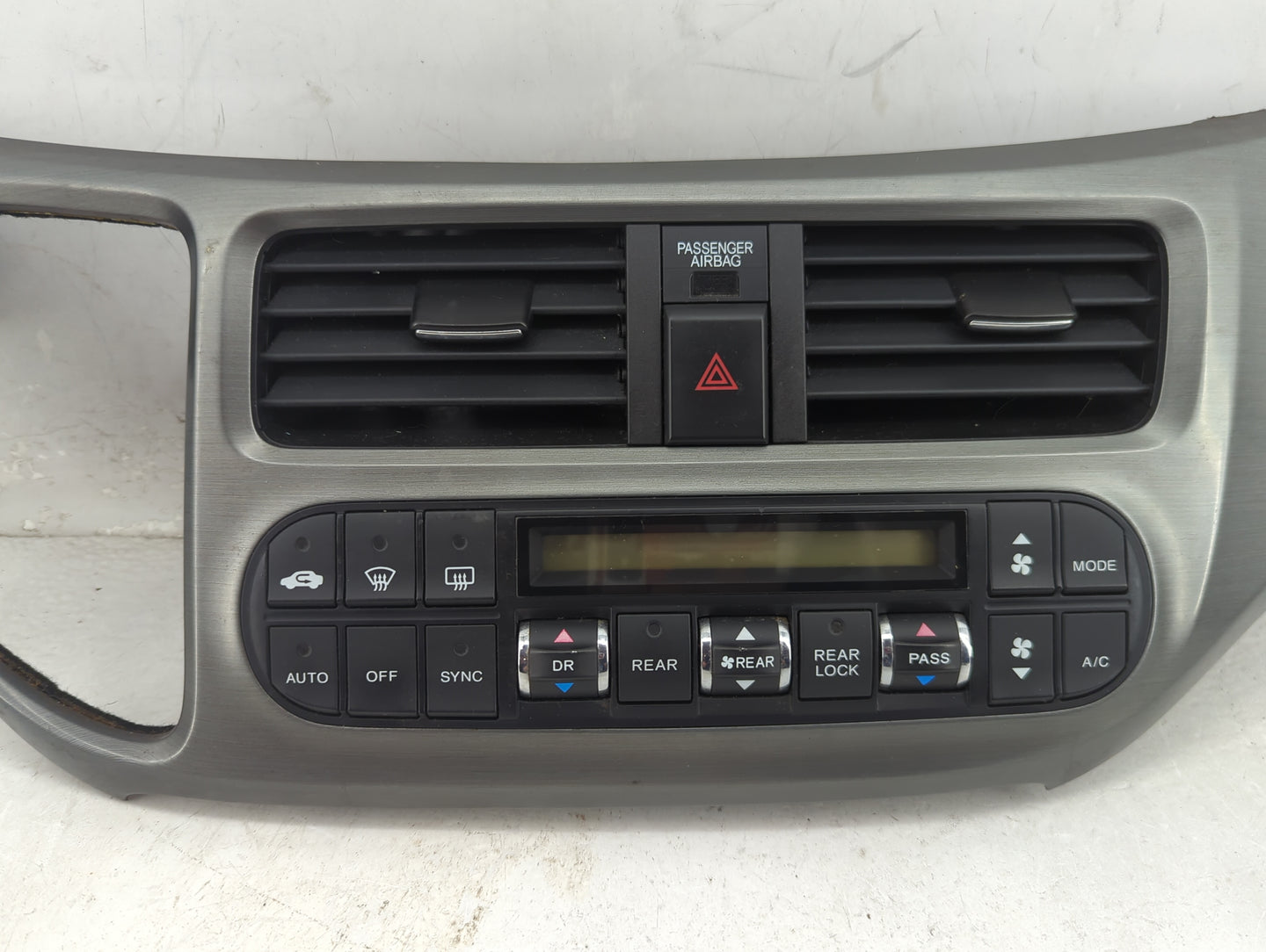2005-2007 Honda Odyssey Climate Control Module Temperature AC/Heater Replacement Fits Fits 2005 2006 2007 OEM Used Auto Part