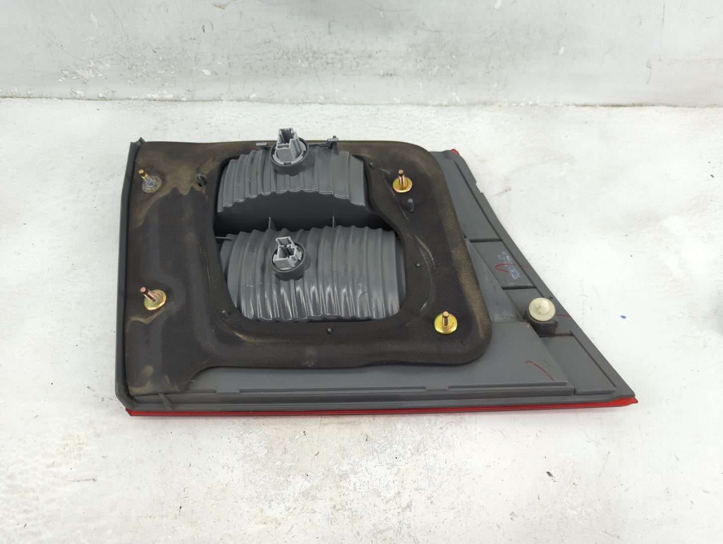 2005-2007 Honda Odyssey Driver Left Side Deck Lid Mounted Tail Light - Oemusedautoparts1.com