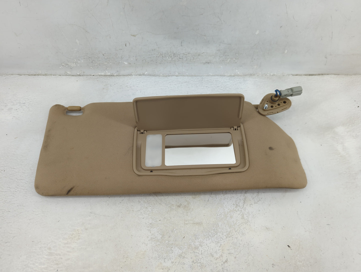 2006-2010 Honda Odyssey Sun Visor Shade Replacement Passenger Right Mirror Fits Fits 2006 2007 2008 2009 2010 OEM Used Auto 