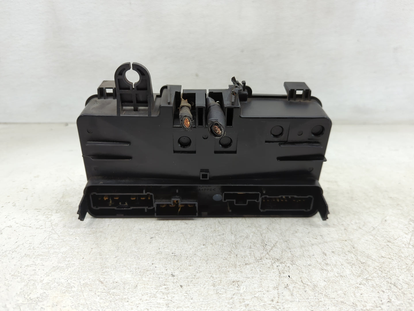 1999-2004 Honda Odyssey Fusebox Fuse Box Panel Relay Module Fits Fits 1999 2000 2001 2002 2003 2004 OEM Used Auto Parts - Oe