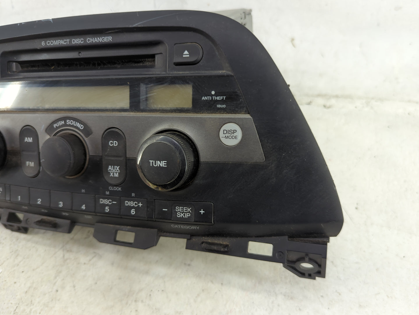 2005-2010 Honda Odyssey Radio AM FM Cd Player Receiver Replacement Fits Fits 2005 2006 2007 2008 2009 2010 OEM Used Auto Par
