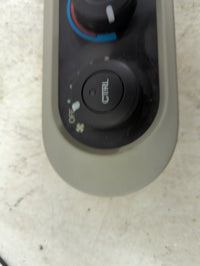 2005-2007 Honda Odyssey Climate Control Module Temperature AC/Heater Replacement Fits Fits 2005 2006 2007 OEM Used Auto Part