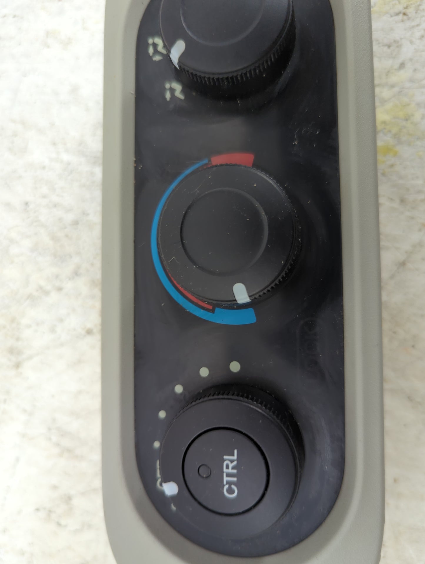 2005-2007 Honda Odyssey Climate Control Module Temperature AC/Heater Replacement Fits Fits 2005 2006 2007 OEM Used Auto Part