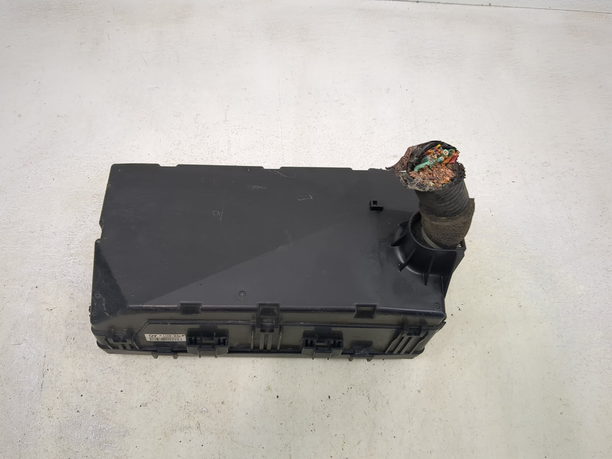 2012 Honda Odyssey Fusebox Fuse Box Panel Relay Module Fits OEM Used Auto Parts - Oemusedautoparts1.com