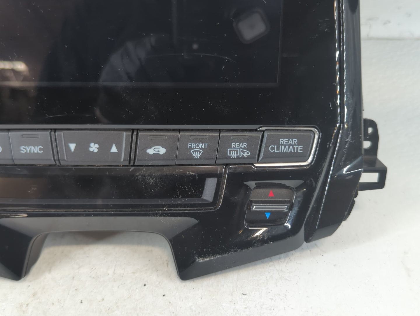 Honda Odyssey Am Fm Cd Player Radio Receiver - Oemusedautoparts1.com