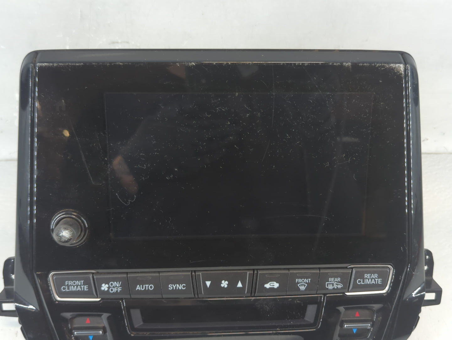 Honda Odyssey Am Fm Cd Player Radio Receiver - Oemusedautoparts1.com