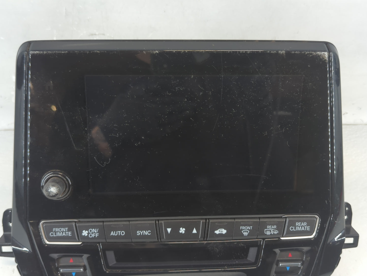 Honda Odyssey Am Fm Cd Player Radio Receiver - Oemusedautoparts1.com