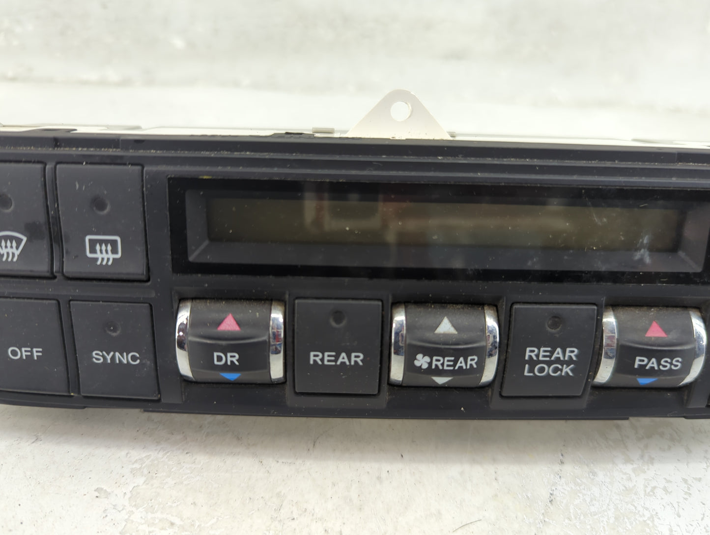 2005-2007 Honda Odyssey Climate Control Module Temperature AC/Heater Replacement Fits Fits 2005 2006 2007 OEM Used Auto Part