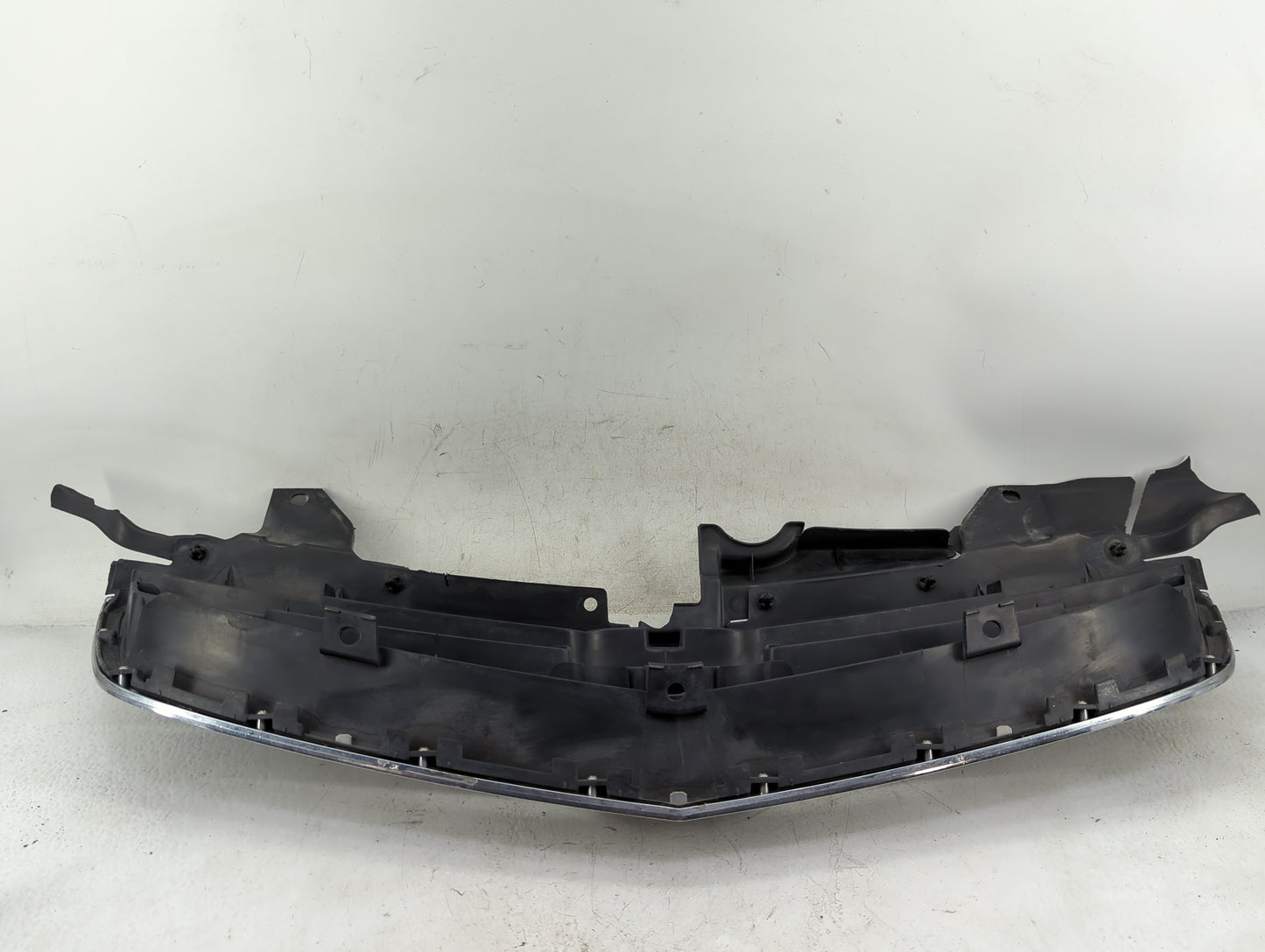 2002-2004 Honda Odyssey Front Bumper Grille Cover - Oemusedautoparts1.com