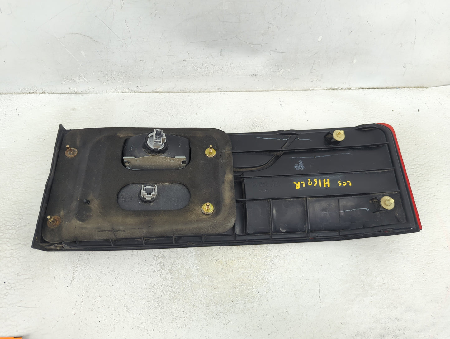 2002 Honda Odyssey Driver Left Side Tail Light Taillight Deck Lid Mounted - Oemusedautoparts1.com