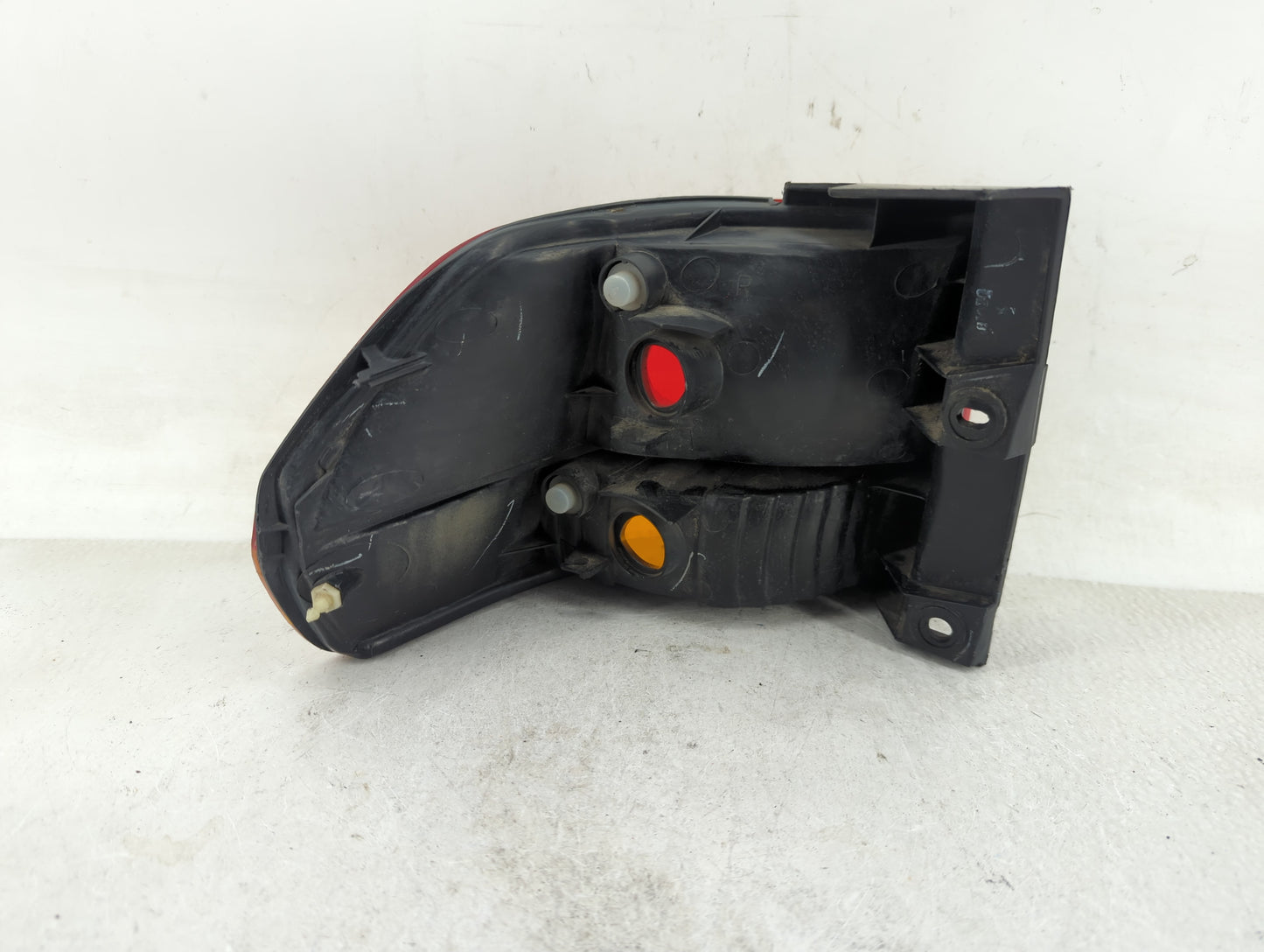 2002-2004 Honda Odyssey Tail Light Assembly Passenger Right OEM Fits Fits 2002 2003 2004 OEM Used Auto Parts - Oemusedautopa