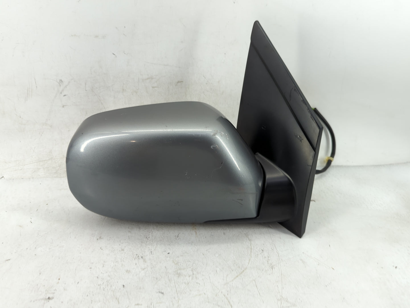 1999-2004 Honda Odyssey Passenger Side View Mirror - Right Door Mirror OEM Used - Oemusedautoparts1.com
