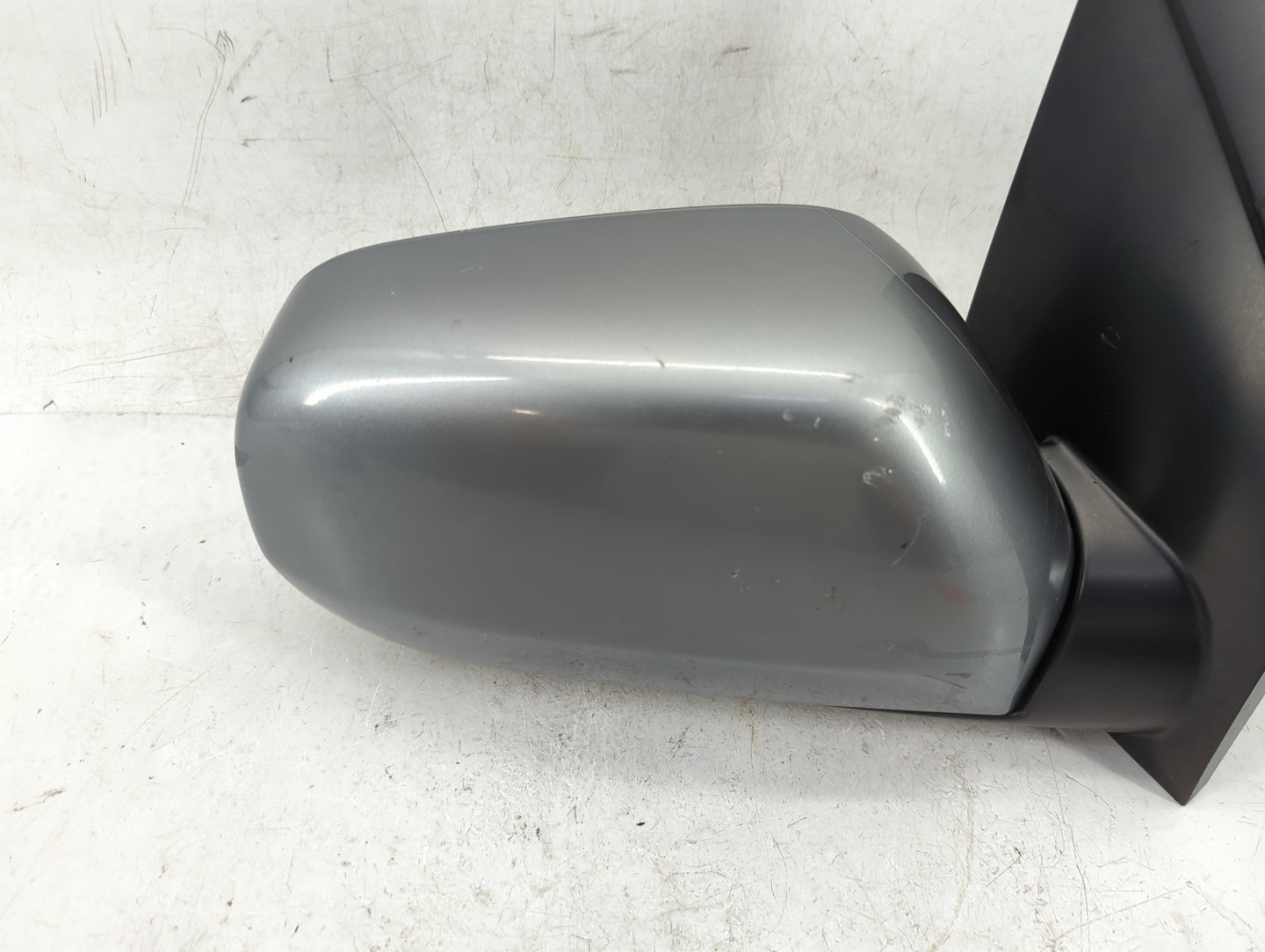 1999-2004 Honda Odyssey Passenger Side View Mirror - Right Door Mirror OEM Used - Oemusedautoparts1.com