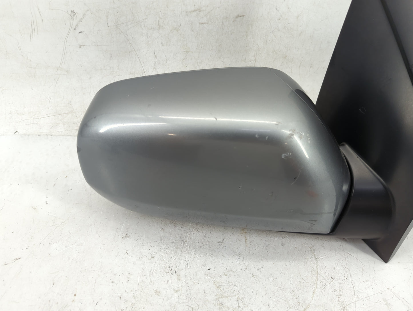 1999-2004 Honda Odyssey Passenger Side View Mirror - Right Door Mirror OEM Used - Oemusedautoparts1.com