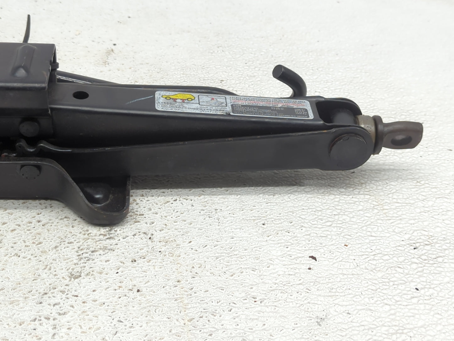 2007 Honda Pilot Spare Scissor Car Jack - Oemusedautoparts1.com