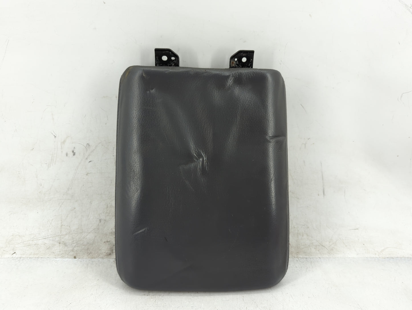 2006-2008 Honda Pilot Center Console Armrest Cover Lid Fits Fits 2006 2007 2008 OEM Used Auto Parts - Oemusedautoparts1.com