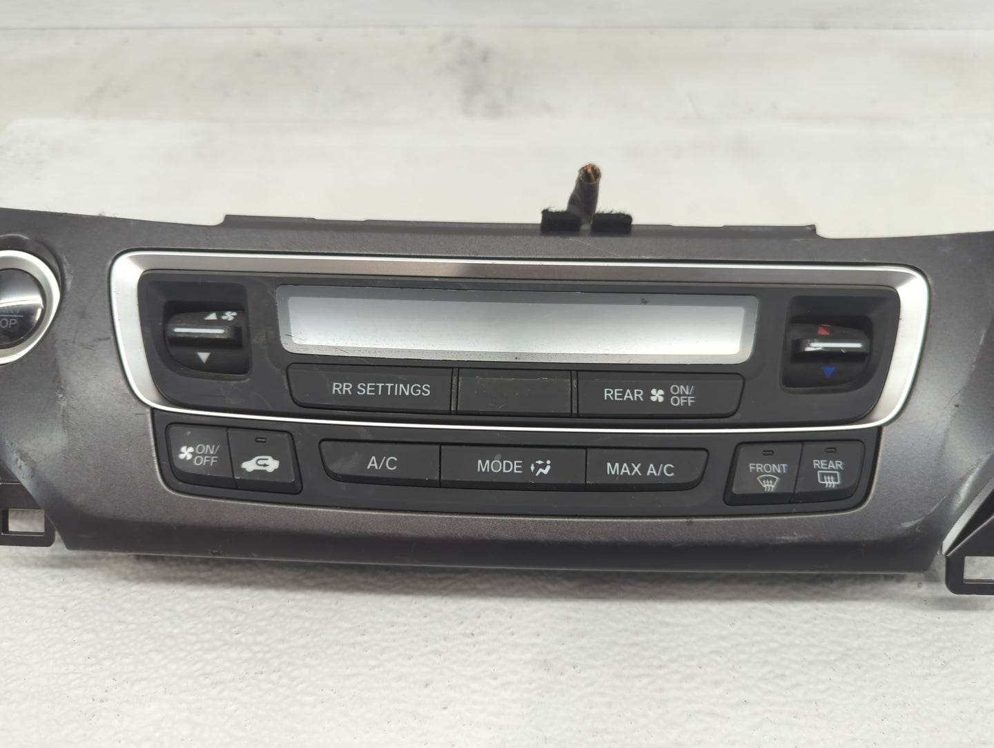 2019-2020 Honda Pilot Climate Control Module Temperature AC/Heater Replacement P/N:79600TG7A011M1 Fits Fits 2019 2020 OEM Us