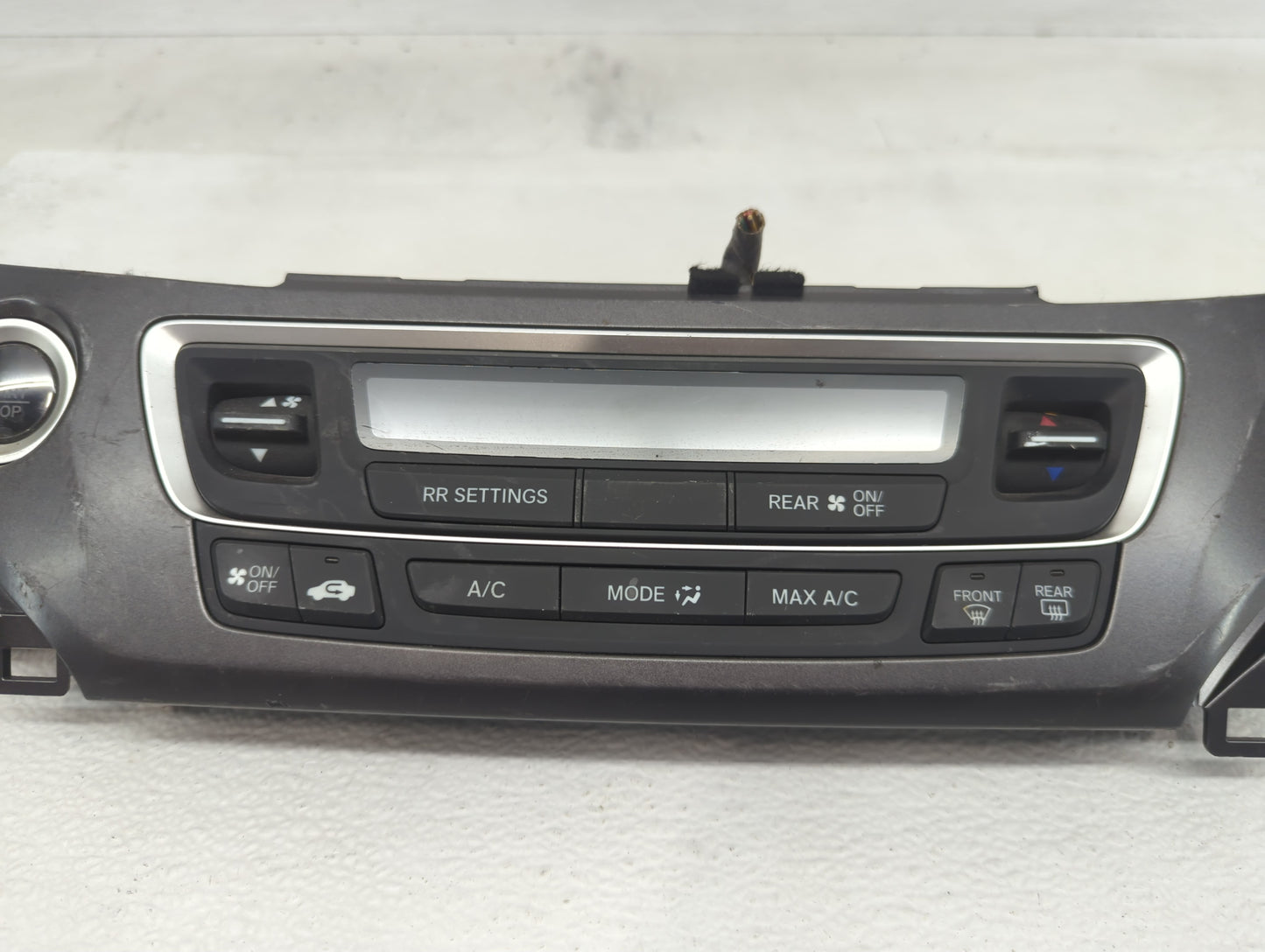 2019-2020 Honda Pilot Climate Control Module Temperature AC/Heater Replacement P/N:79600TG7A011M1 Fits Fits 2019 2020 OEM Us