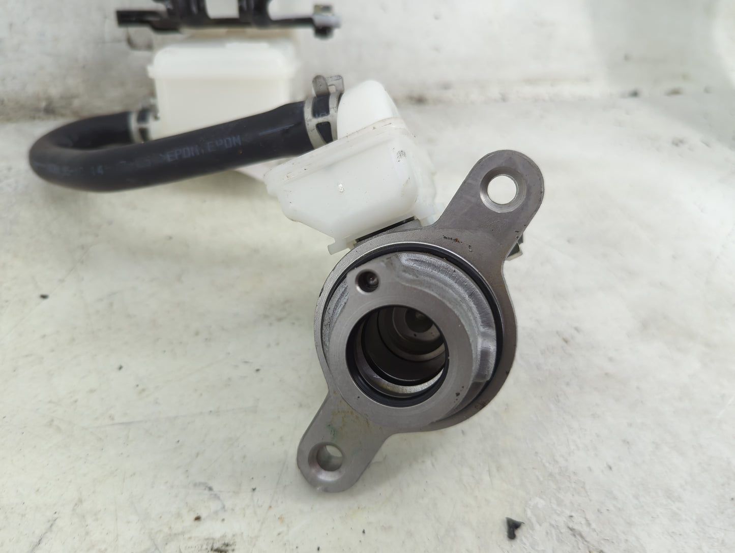 Honda Pilot Brake Master Cylinder 1492224 - Oemusedautoparts1.com