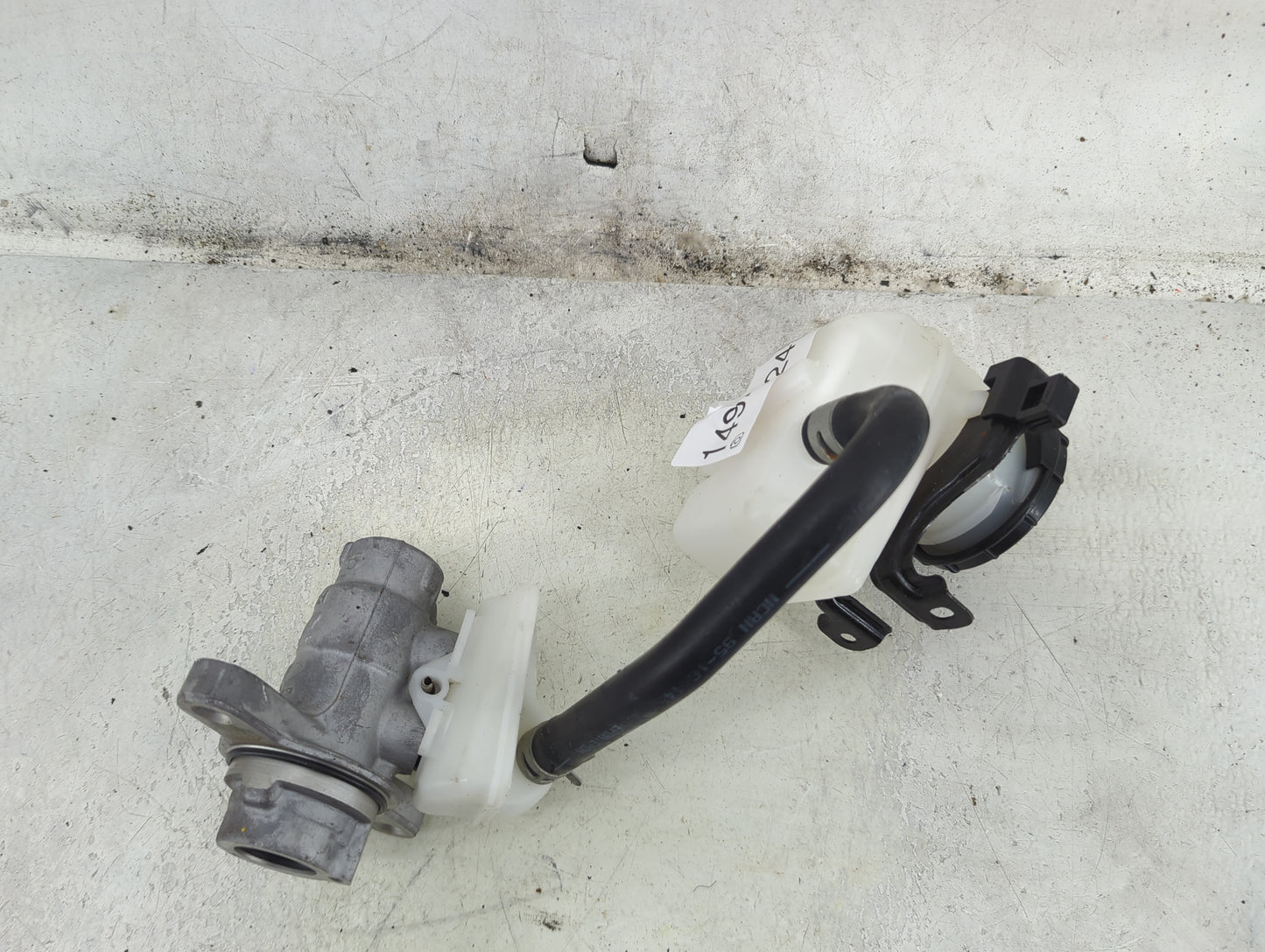 Honda Pilot Brake Master Cylinder 1492224 - Oemusedautoparts1.com