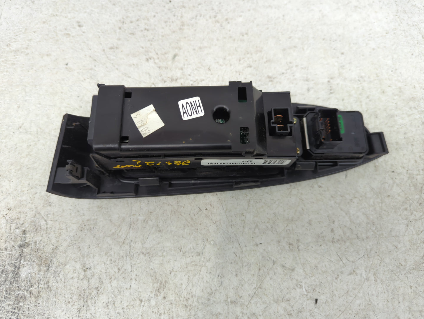 2003-2005 Honda Pilot Master Power Window Switch Replacement Driver Side Left Fits Fits 2003 2004 2005 OEM Used Auto Parts -