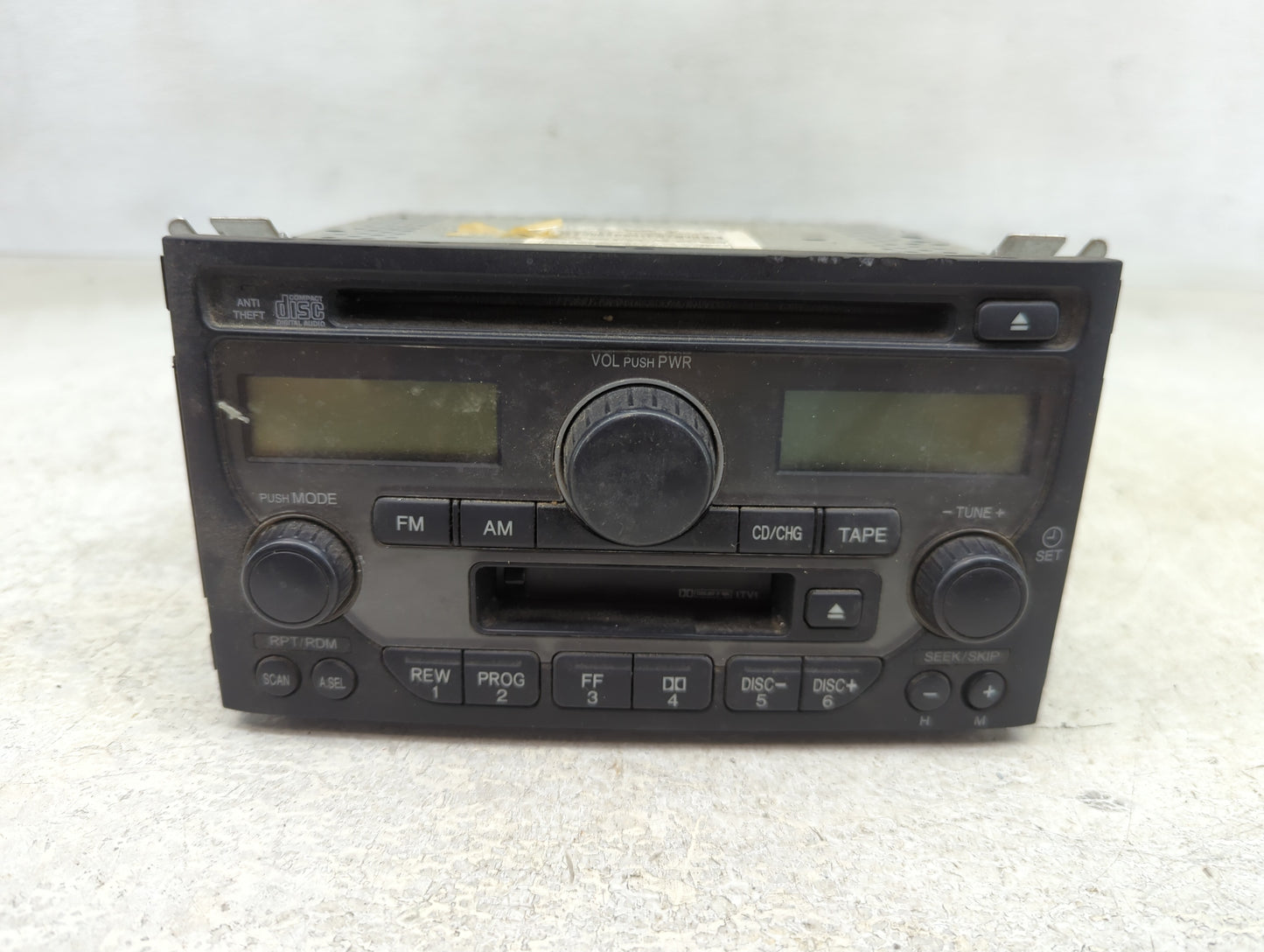 2003-2005 Honda Pilot Radio AM FM Cd Player Receiver Replacement Fits Fits 2003 2004 2005 OEM Used Auto Parts - Oemusedautop