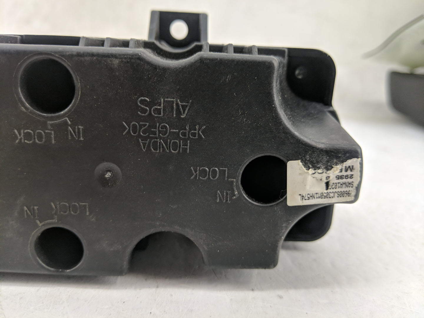 2006-2008 Honda Ridgeline Climate Control Module Temperature AC/Heater Replacement Fits Fits 2006 2007 2008 OEM Used Auto Pa
