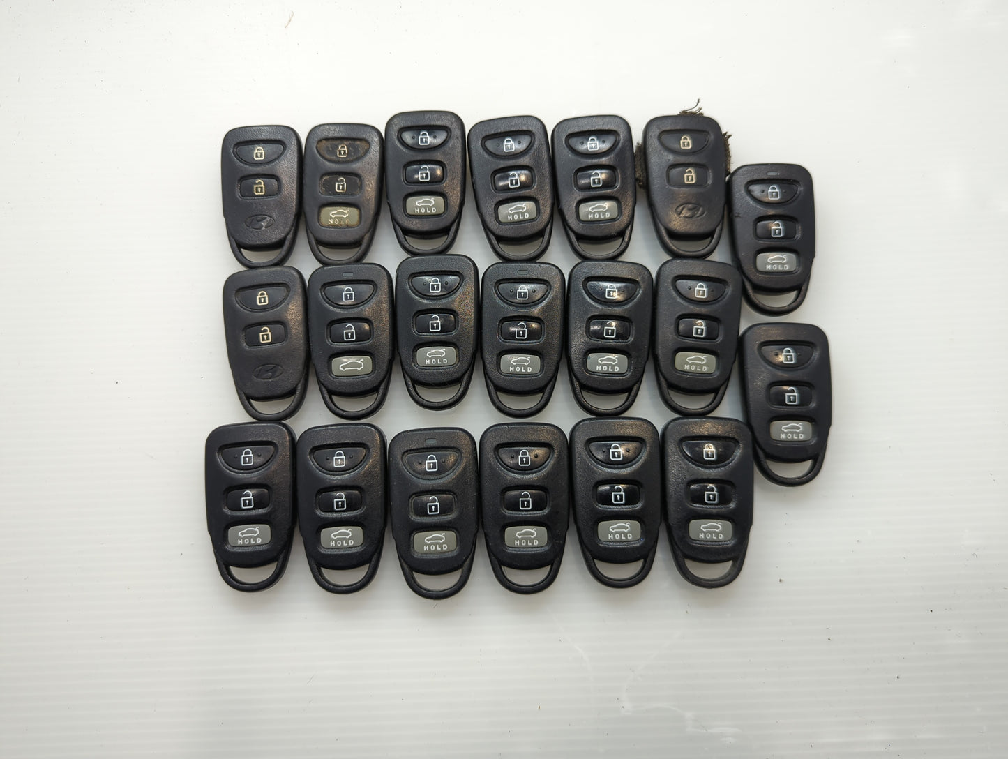 Lot of 20 Hyundai Keyless Entry Remote Fob UNKNOWN UNKNOWN - Oemusedautoparts1.com