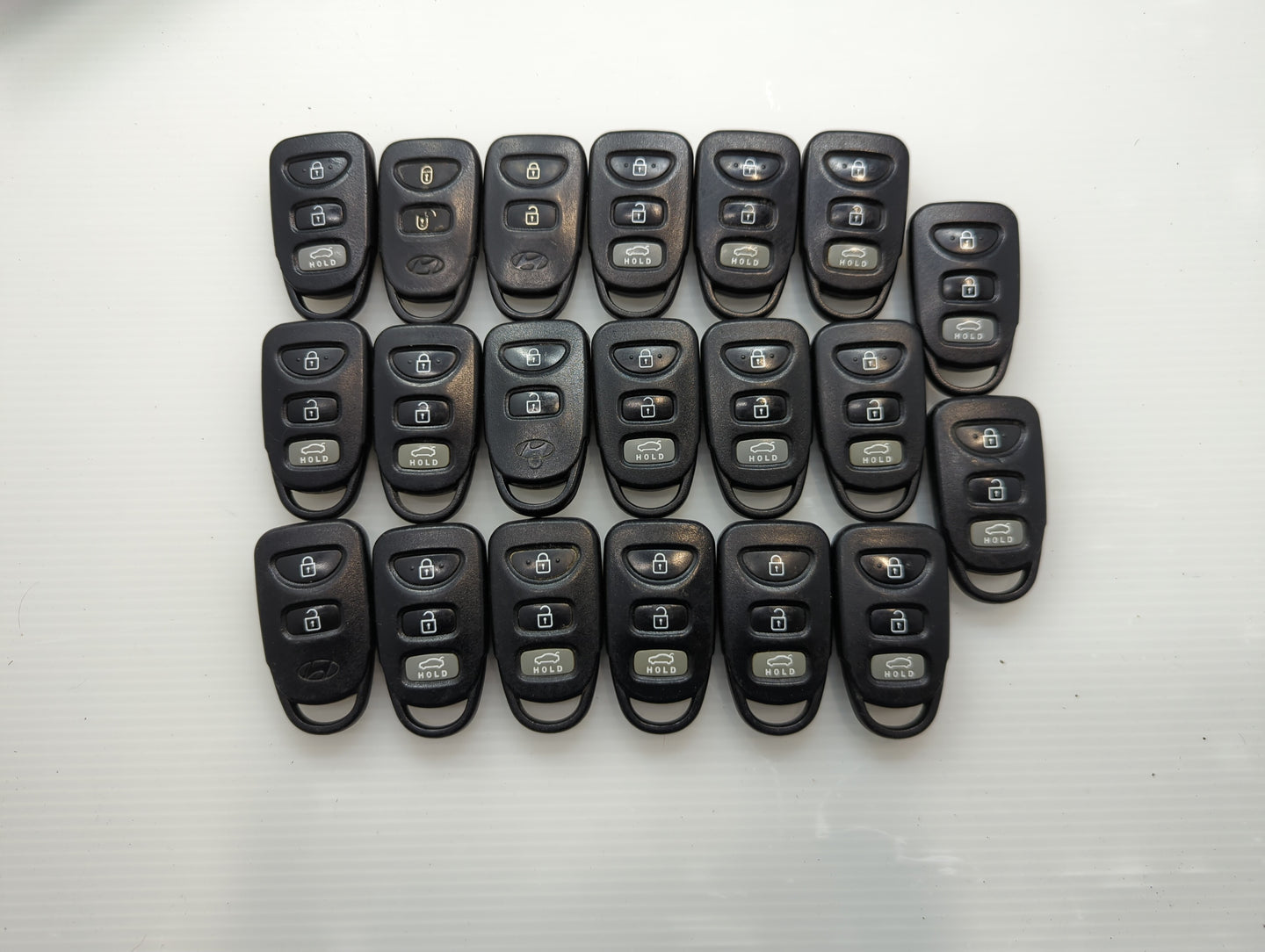 Lot of 20 Hyundai Keyless Entry Remote Fob UNKNOWN UNKNOWN - Oemusedautoparts1.com