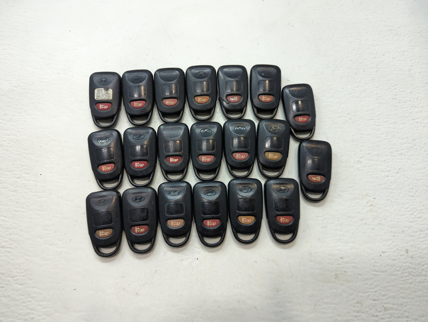 Lot of 20 Hyundai Keyless Entry Remote Fob UNKNOWN UNKNOWN - Oemusedautoparts1.com