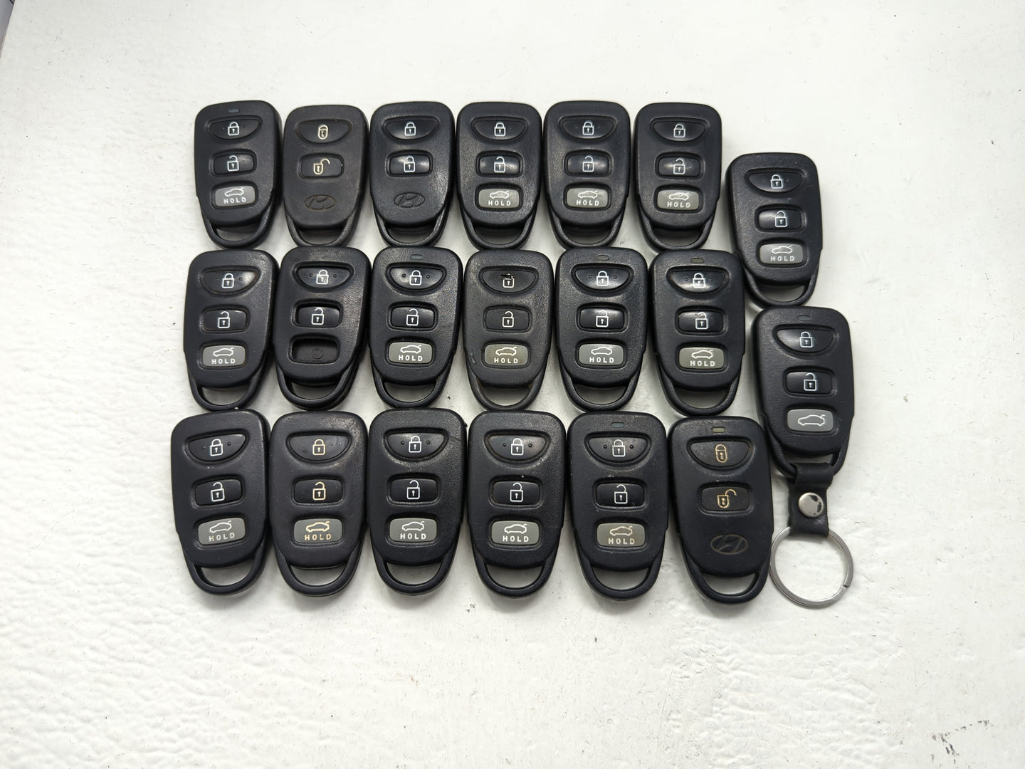 Lot of 20 Hyundai Keyless Entry Remote Fob UNKNOWN UNKNOWN - Oemusedautoparts1.com