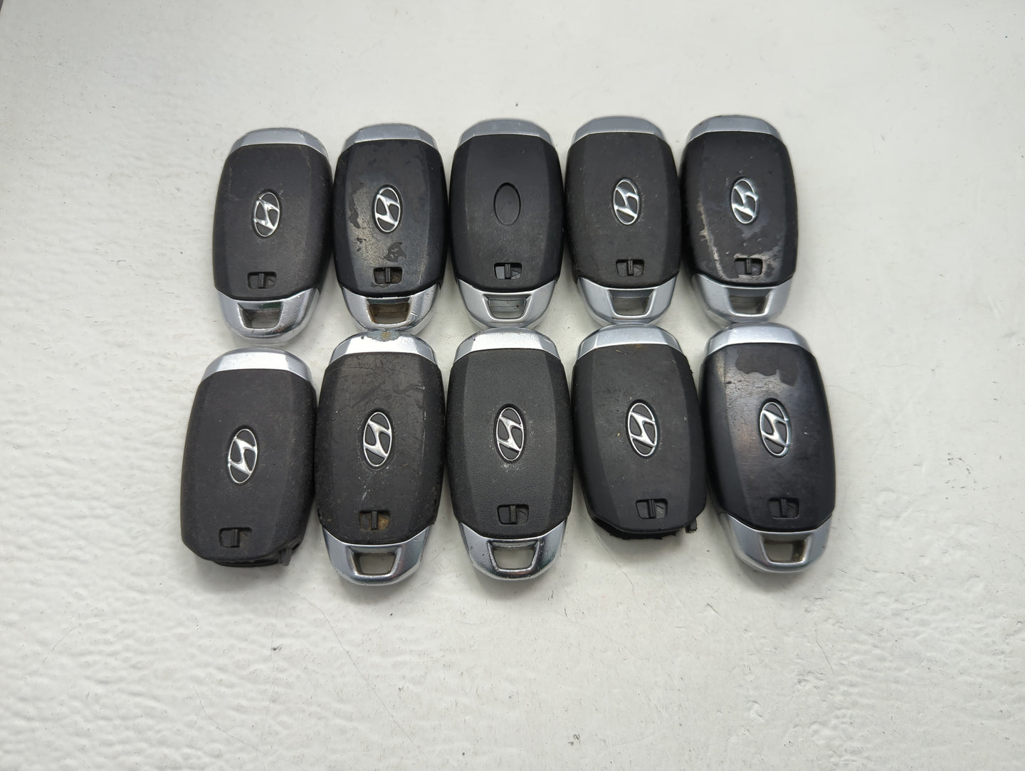 Lot of 10 Hyundai Keyless Entry Remote Fob MIXED FCC IDS MIXED PART - Oemusedautoparts1.com