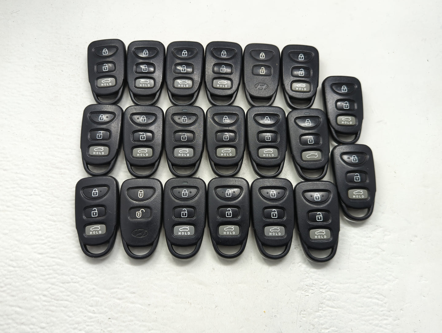 Lot of 20 Hyundai Keyless Entry Remote Fob UNKNOWN UNKNOWN - Oemusedautoparts1.com