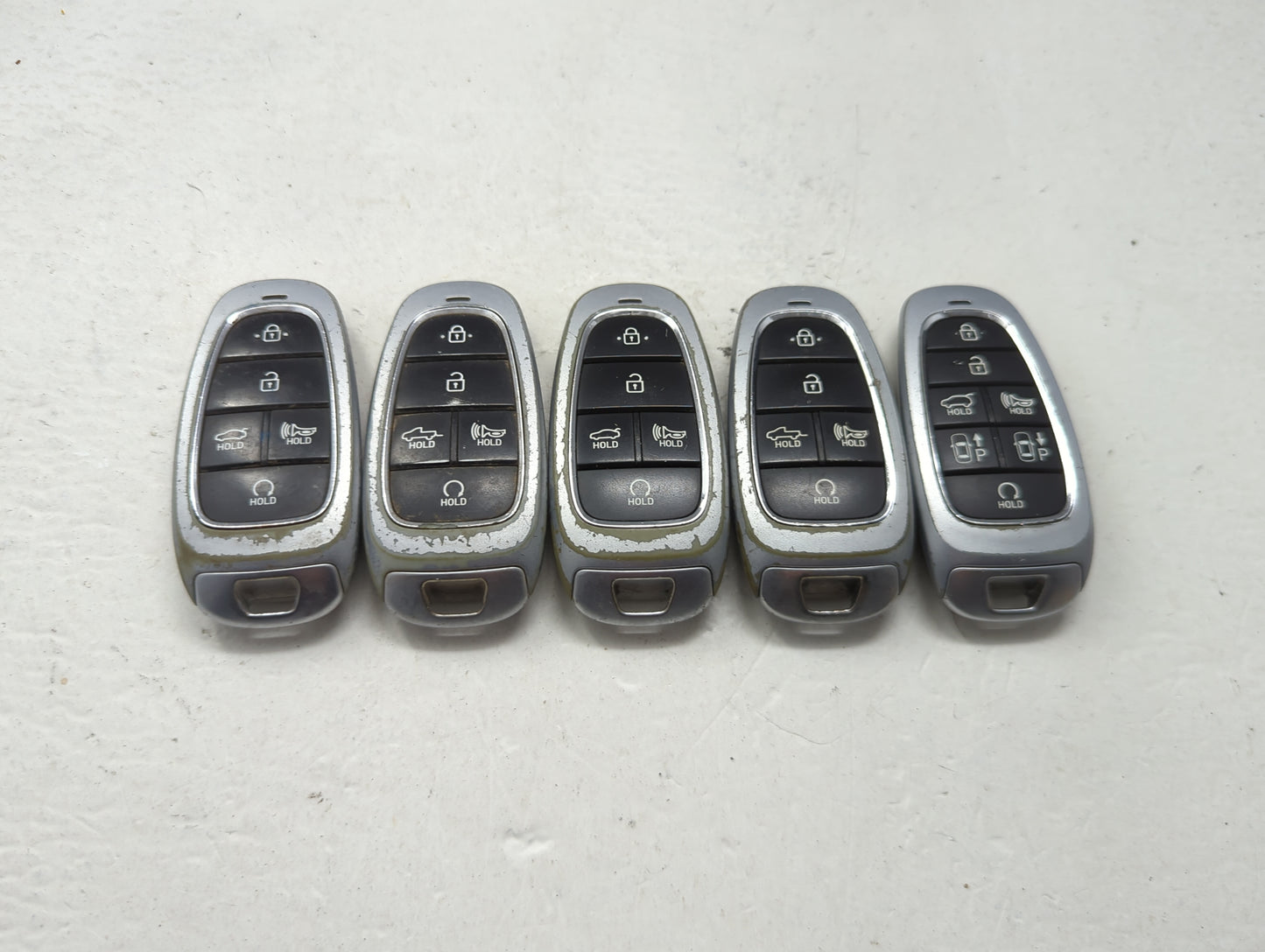 Lot of 5 Hyundai Keyless Entry Remote Fob MIXED FCC IDS MIXED PART 1473747 - Oemusedautoparts1.com