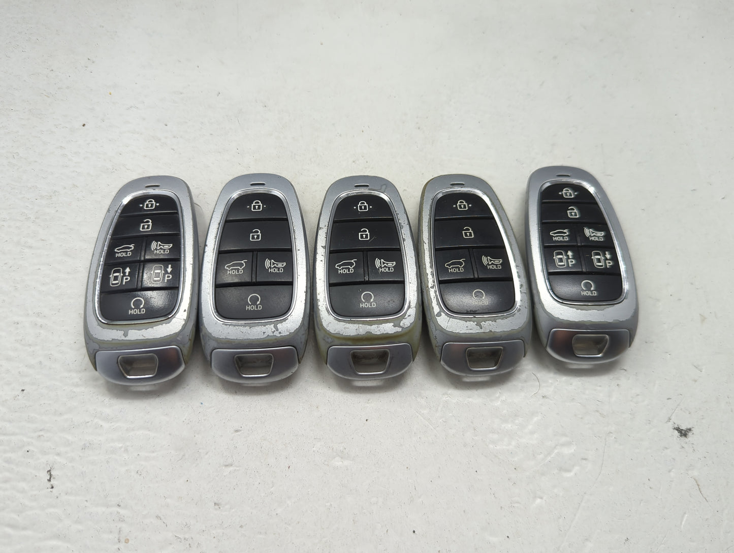 Lot of 5 Hyundai Keyless Entry Remote Fob MIXED FCC IDS MIXED PART 1473759 - Oemusedautoparts1.com