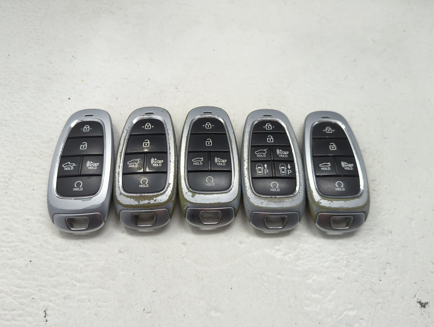 Lot of 5 Hyundai Keyless Entry Remote Fob MIXED FCC IDS MIXED PART 1473773 - Oemusedautoparts1.com