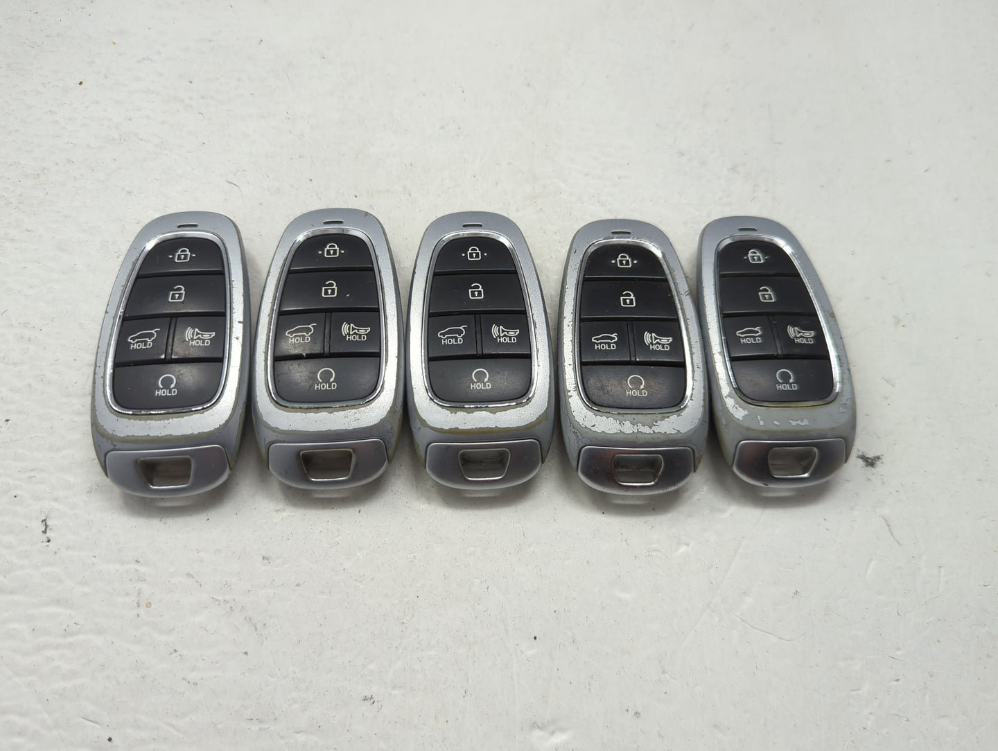 Lot of 5 Hyundai Keyless Entry Remote Fob MIXED FCC IDS MIXED PART 1473777 - Oemusedautoparts1.com