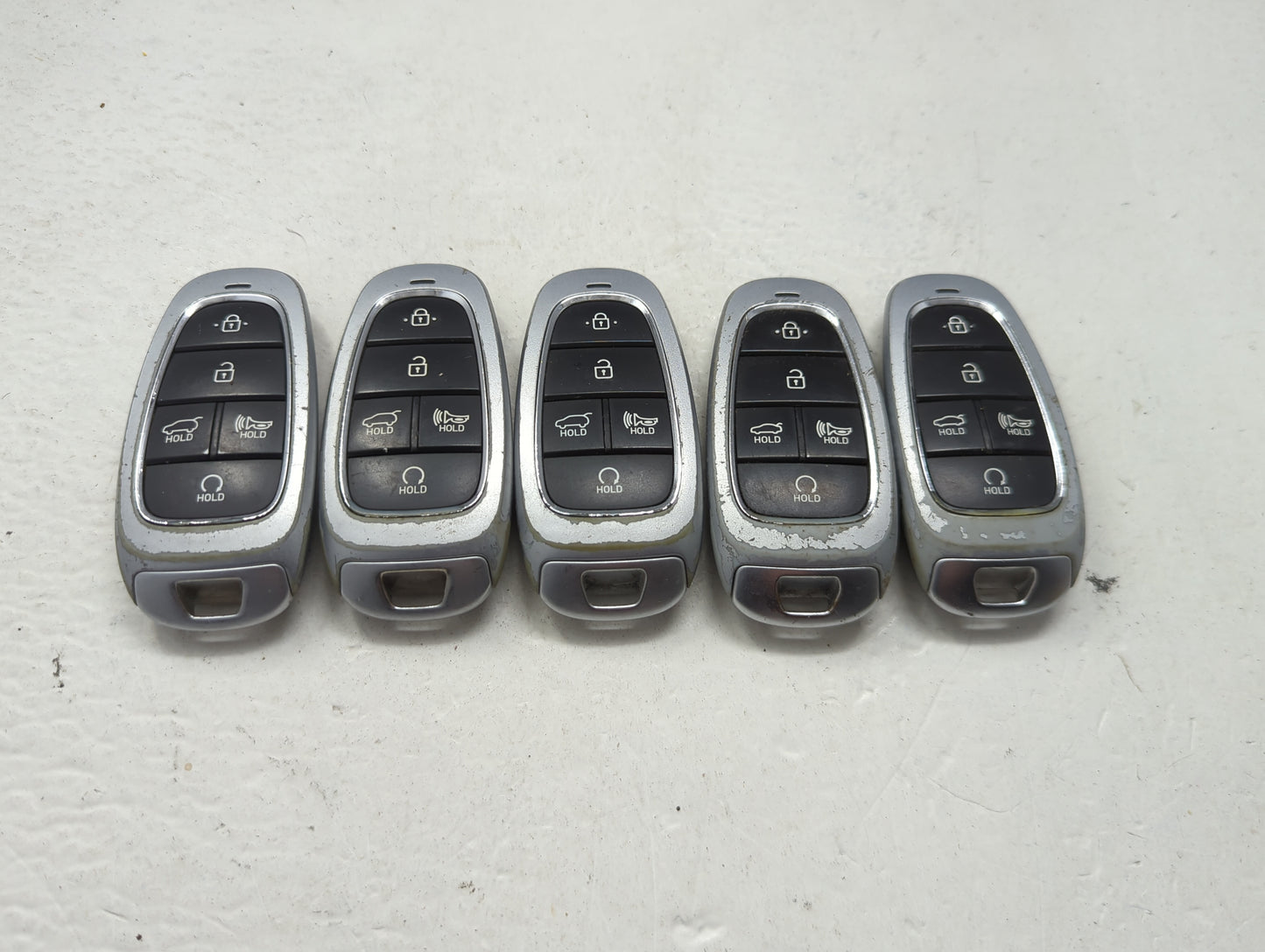 Lot of 5 Hyundai Keyless Entry Remote Fob MIXED FCC IDS MIXED PART 1473777 - Oemusedautoparts1.com