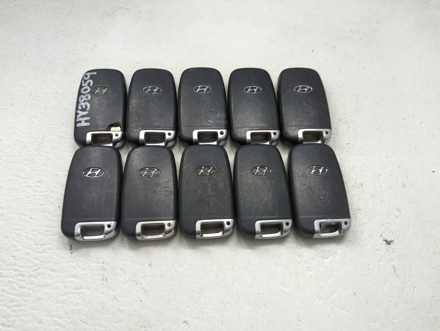 Lot of 10 Hyundai Keyless Entry Remote Fob MIXED FCC IDS MIXED PART 1473783 - Oemusedautoparts1.com