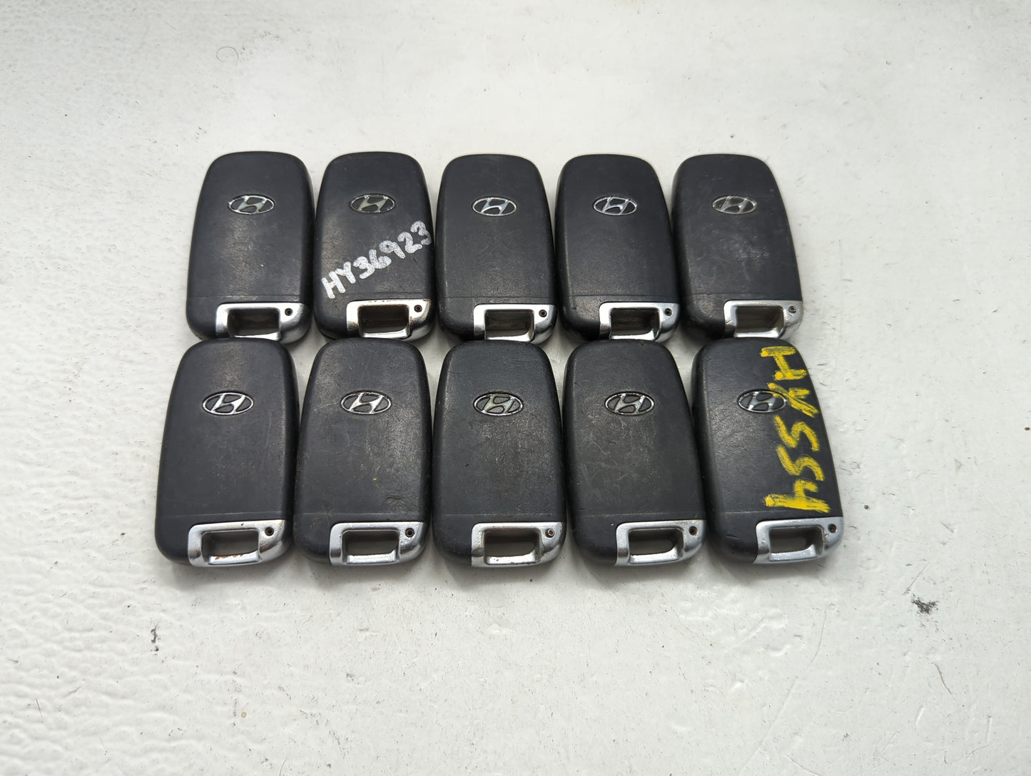 Lot of 10 Hyundai Keyless Entry Remote Fob MIXED FCC IDS MIXED PART 1473785 - Oemusedautoparts1.com