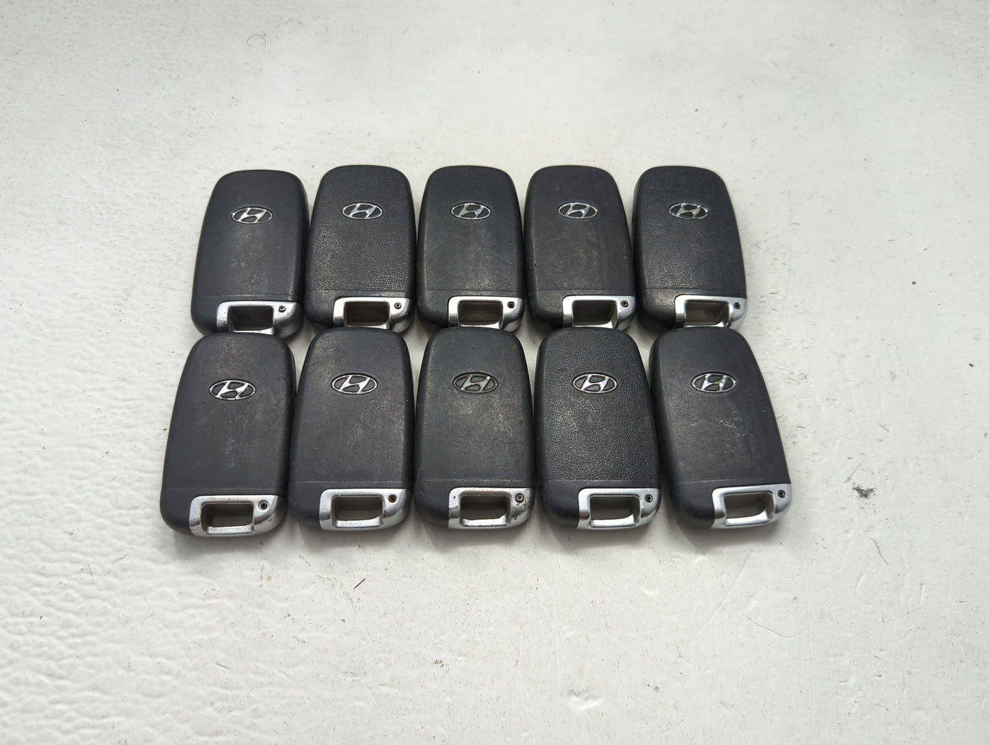 Lot of 10 Hyundai Keyless Entry Remote Fob MIXED FCC IDS MIXED PART 1473788 - Oemusedautoparts1.com