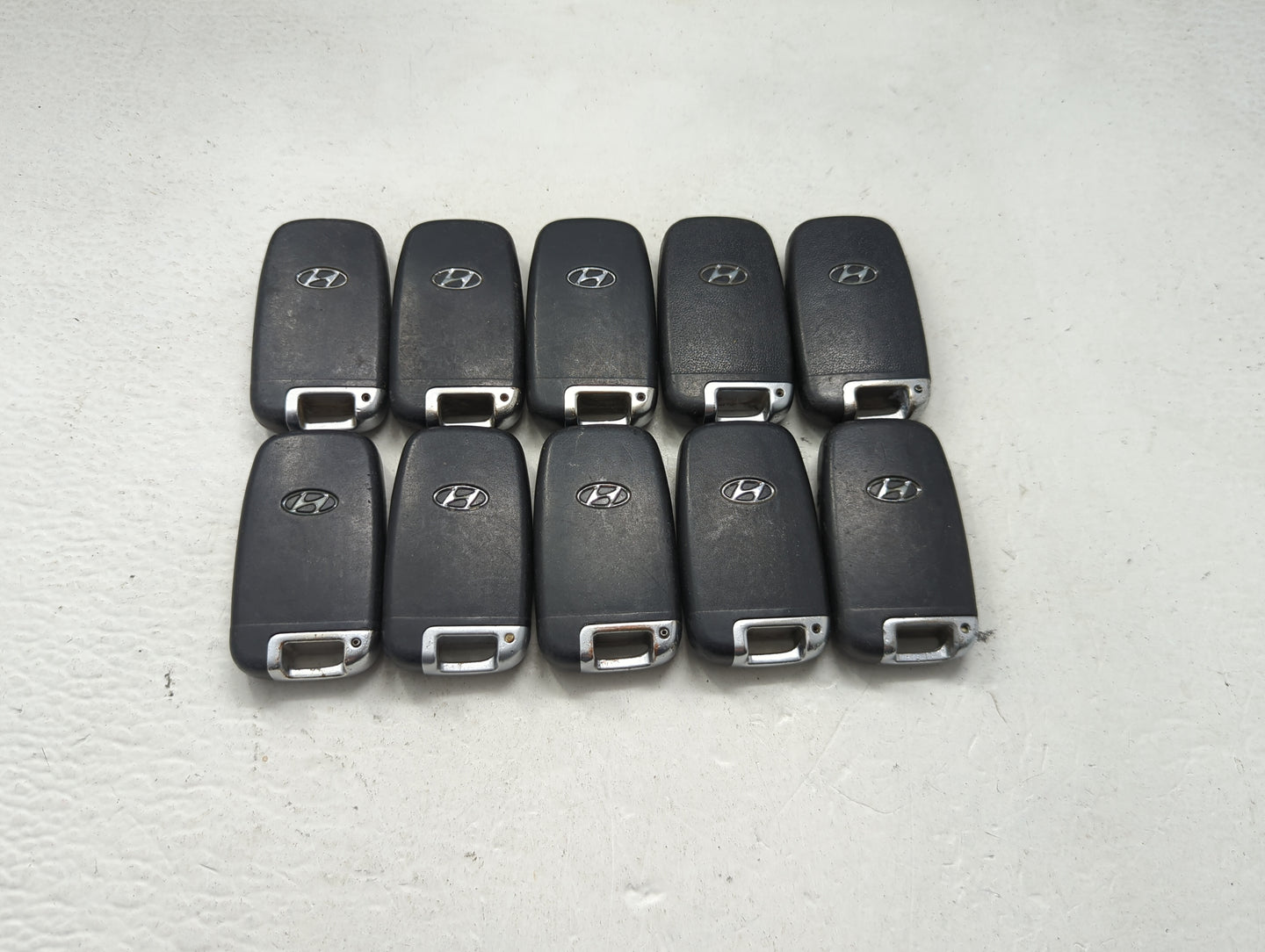 Lot of 10 Hyundai Keyless Entry Remote Fob MIXED FCC IDS MIXED PART 1473793 - Oemusedautoparts1.com