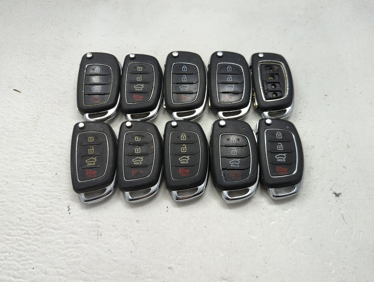 Lot of 10 Hyundai Keyless Entry Remote Fob MIXED FCC IDS MIXED PART 1473795 - Oemusedautoparts1.com