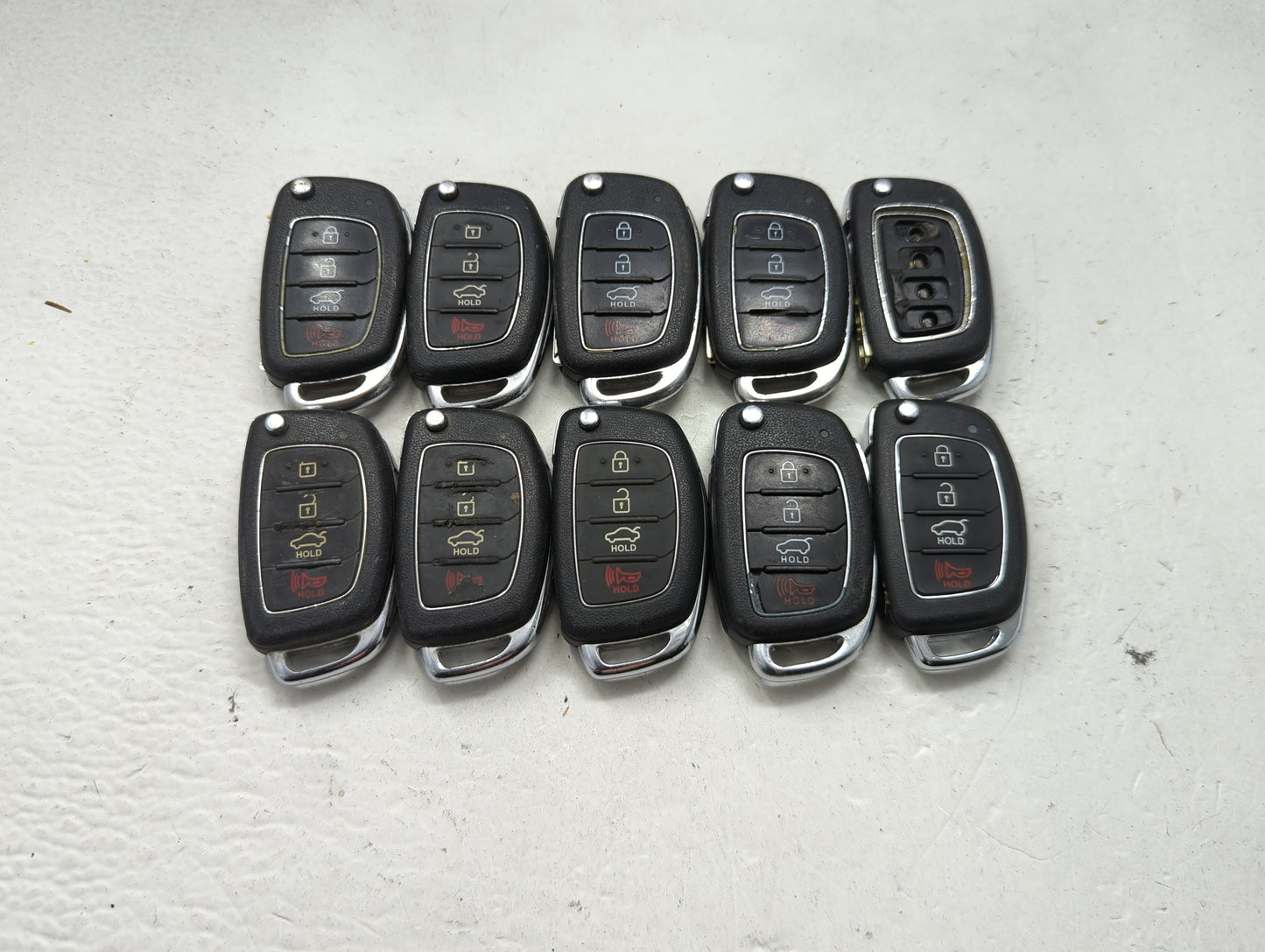 Lot of 10 Hyundai Keyless Entry Remote Fob MIXED FCC IDS MIXED PART 1473795 - Oemusedautoparts1.com