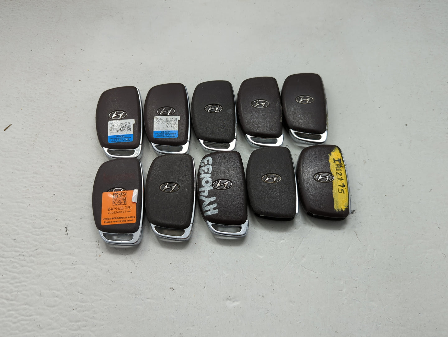 Lot of 10 Hyundai Keyless Entry Remote Fob MIXED FCC IDS MIXED PART 1473796 - Oemusedautoparts1.com